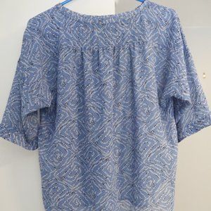 LOFT Baby Blue and White Patterned Blouse